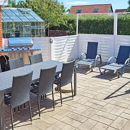Vakantiehuis Holiday Vi *